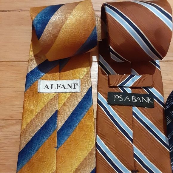 Stripped tie bundle - Picture 5 of 7